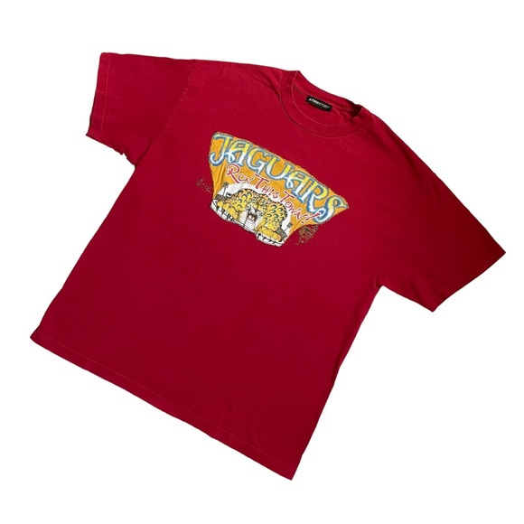 Vintage Jaguars Run this town red tee - Picture 16 of 17